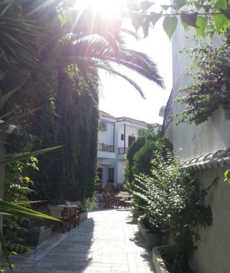 Pothos Hotel Скиатос Екстериор снимка