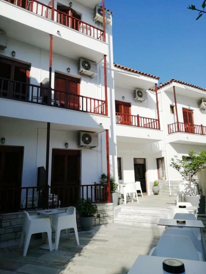Pothos Hotel Скиатос Екстериор снимка
