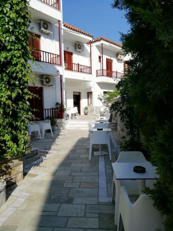Pothos Hotel Скиатос Екстериор снимка